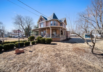 410 7th, OREGON, Illinois 61061, 4 Bedrooms Bedrooms, ,4 BathroomsBathrooms,House,For Sale,7th,202500965