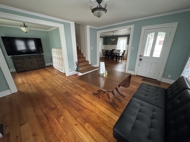 625 3rd, SAVANNA, Illinois 61074, 3 Bedrooms Bedrooms, ,1 BathroomBathrooms,House,For Sale,3rd,202501041