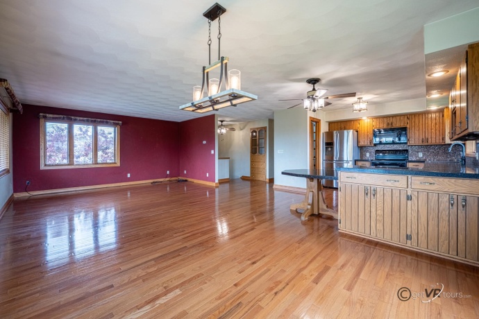 3012 Golf, STOCKTON, Illinois 61085, 3 Bedrooms Bedrooms, ,3 BathroomsBathrooms,House,For Sale,Golf,202501055