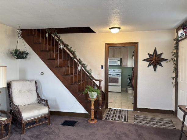 2077 Browns Mill Road, FREEPORT, Illinois 61032, 3 Bedrooms Bedrooms, ,2 BathroomsBathrooms,House,For Sale,Browns Mill Road,202501183