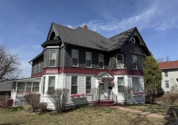 407 Main, MOUNT CARROLL, Illinois 61053, 3 Bedrooms Bedrooms, ,1 BathroomBathrooms,House,For Sale,Main,202501217