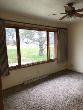 5543 US RTE 20 W, FREEPORT, Illinois 61032, 3 Bedrooms Bedrooms, ,2 BathroomsBathrooms,House,For Sale,US RTE 20 W,202501223