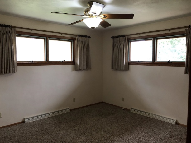 5543 US RTE 20 W, FREEPORT, Illinois 61032, 3 Bedrooms Bedrooms, ,2 BathroomsBathrooms,House,For Sale,US RTE 20 W,202501223