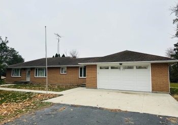 5543 US RTE 20 W, FREEPORT, Illinois 61032, 3 Bedrooms Bedrooms, ,2 BathroomsBathrooms,House,For Sale,US RTE 20 W,202501223