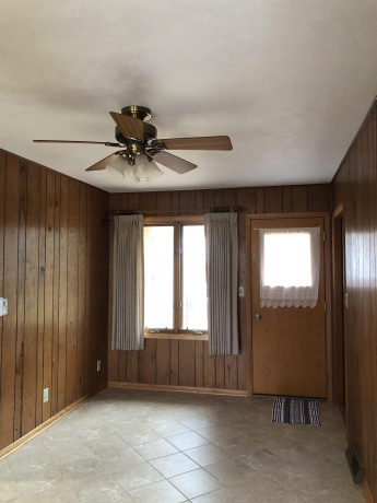 5543 US RTE 20 W, FREEPORT, Illinois 61032, 3 Bedrooms Bedrooms, ,2 BathroomsBathrooms,House,For Sale,US RTE 20 W,202501223
