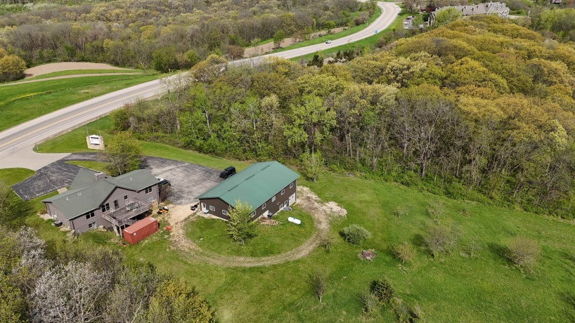 5140 Highway 20 West, GALENA, Illinois 61036, 3 Bedrooms Bedrooms, ,3 BathroomsBathrooms,House,For Sale,Highway 20 West,202501397