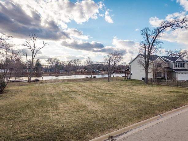 99xx Queen Oaks, MACHESNEY PARK, Illinois 61115, ,Land,For Sale,Queen Oaks,202501518