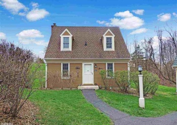 21 Thatcher, GALENA, Illinois 61036, 2 Bedrooms Bedrooms, ,2 BathroomsBathrooms,Condominium,For Sale,Thatcher,202501535