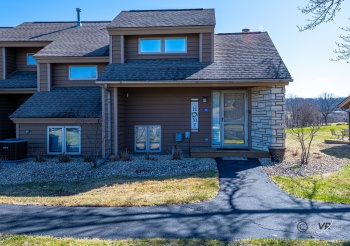 24 Poplar Ridge, GALENA, Illinois 61036, 2 Bedrooms Bedrooms, ,2 BathroomsBathrooms,Condominium,For Sale,Poplar Ridge,202501558