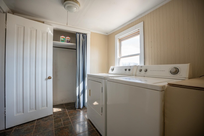 10385 Rock City, GERMAN VALLEY, Illinois 61039, 4 Bedrooms Bedrooms, ,1 BathroomBathrooms,House,For Sale,Rock City,202501632