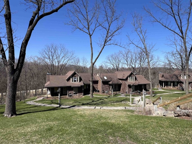 102 Walnut Hill, GALENA, Illinois 61036, 1 Bedroom Bedrooms, ,2 BathroomsBathrooms,Condominium,For Sale,Walnut Hill,202501678