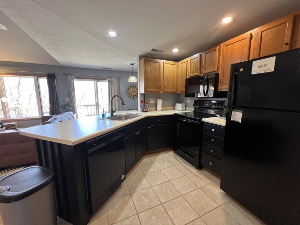 102 Walnut Hill, GALENA, Illinois 61036, 1 Bedroom Bedrooms, ,2 BathroomsBathrooms,Condominium,For Sale,Walnut Hill,202501678