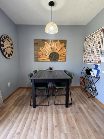 102 Walnut Hill, GALENA, Illinois 61036, 1 Bedroom Bedrooms, ,2 BathroomsBathrooms,Condominium,For Sale,Walnut Hill,202501678