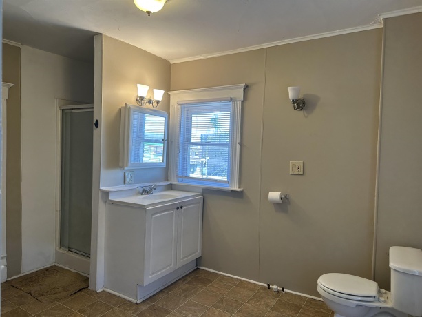 112 Quincy, SAVANNA, Illinois 61074, ,2 Units,For Sale,Quincy,202501685