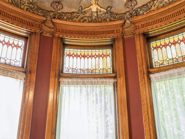 504 Bluff, DUBUQUE, Iowa 52001, ,Commercial,For Sale,Bluff,202501696