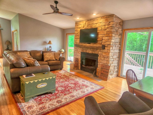 21-50 Marina, LAKE CARROLL, Illinois 61046, 5 Bedrooms Bedrooms, ,4 BathroomsBathrooms,House,For Sale,Marina,202501718