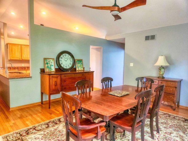 21-50 Marina, LAKE CARROLL, Illinois 61046, 5 Bedrooms Bedrooms, ,4 BathroomsBathrooms,House,For Sale,Marina,202501718