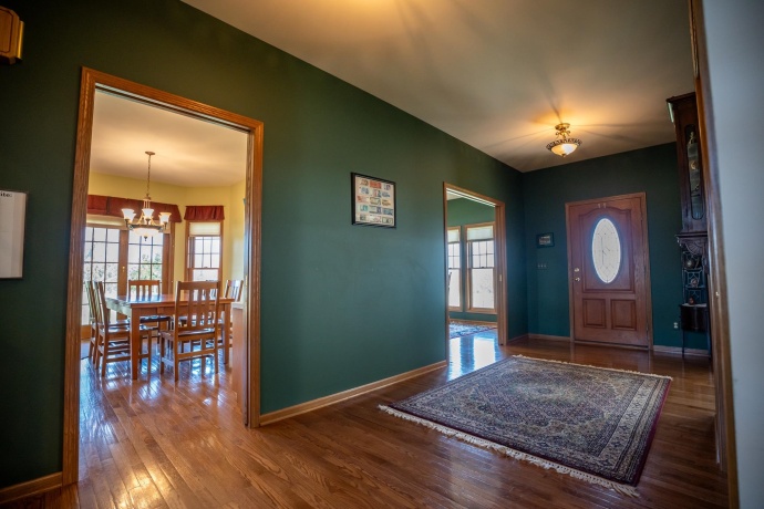 3402 Paw Paw, PAW PAW, Illinois 61353, 4 Bedrooms Bedrooms, ,3 BathroomsBathrooms,House,For Sale,Paw Paw,202501781