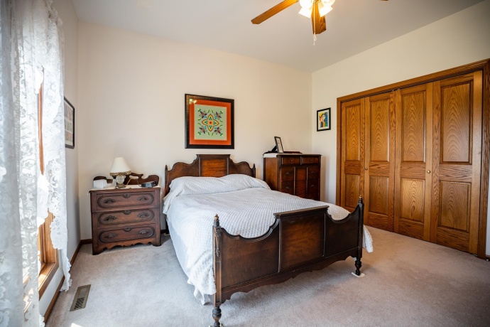 3402 Paw Paw, PAW PAW, Illinois 61353, 4 Bedrooms Bedrooms, ,3 BathroomsBathrooms,House,For Sale,Paw Paw,202501781