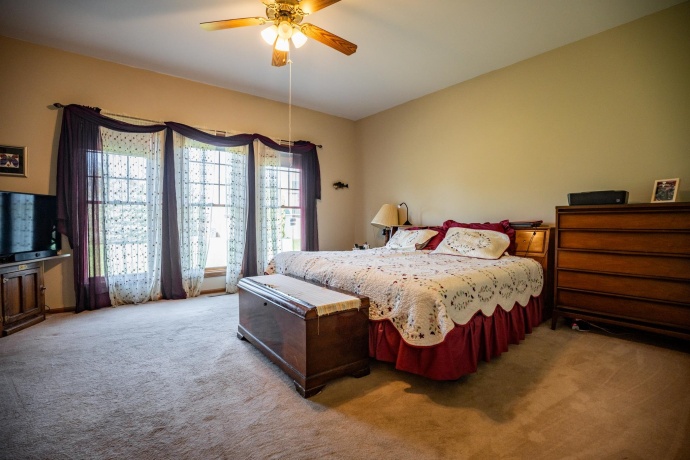 3402 Paw Paw, PAW PAW, Illinois 61353, 4 Bedrooms Bedrooms, ,3 BathroomsBathrooms,House,For Sale,Paw Paw,202501781