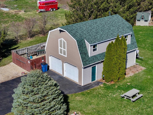 3402 Paw Paw, PAW PAW, Illinois 61353, 4 Bedrooms Bedrooms, ,3 BathroomsBathrooms,House,For Sale,Paw Paw,202501781