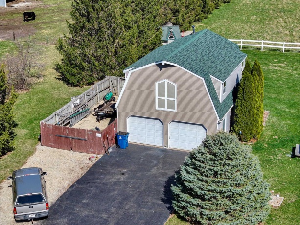 3402 Paw Paw, PAW PAW, Illinois 61353, 4 Bedrooms Bedrooms, ,3 BathroomsBathrooms,House,For Sale,Paw Paw,202501781