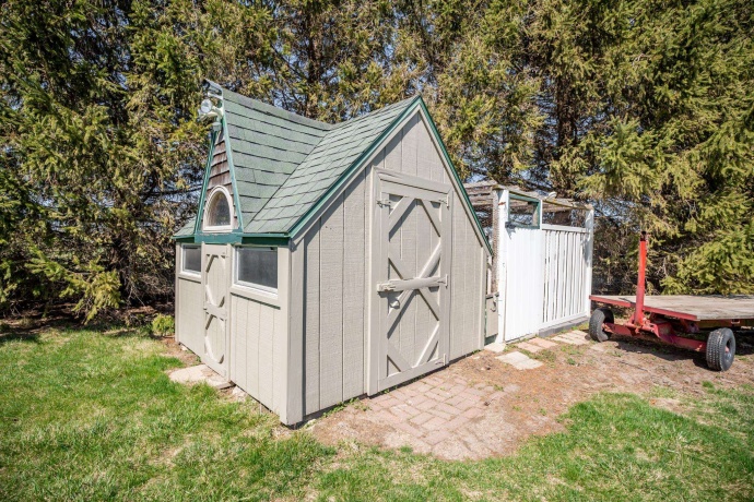 3402 Paw Paw, PAW PAW, Illinois 61353, 4 Bedrooms Bedrooms, ,3 BathroomsBathrooms,House,For Sale,Paw Paw,202501781