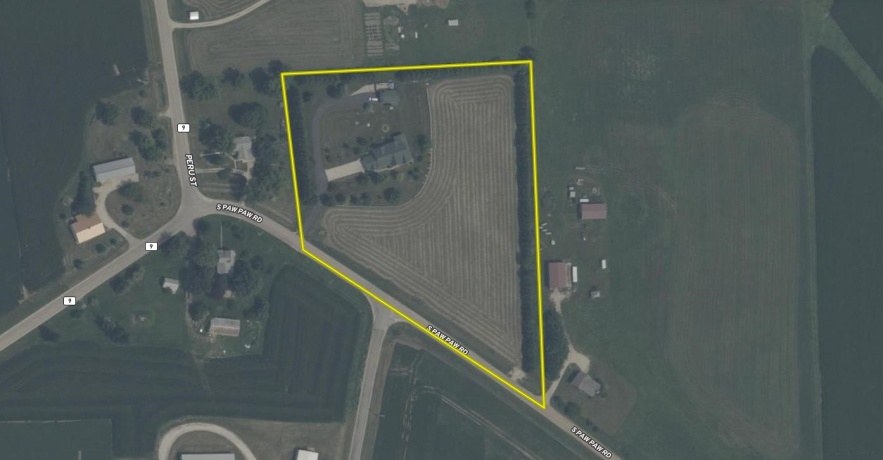 3402 Paw Paw, PAW PAW, Illinois 61353, 4 Bedrooms Bedrooms, ,3 BathroomsBathrooms,House,For Sale,Paw Paw,202501781