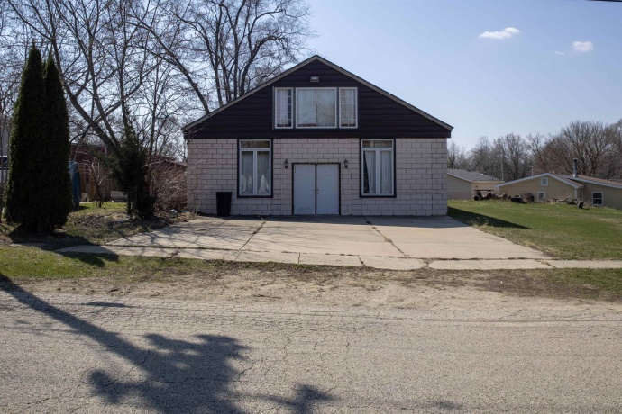 532 Hemenway, SOUTH BELOIT, Illinois 61080, ,2 Units,For Sale,Hemenway,202501825