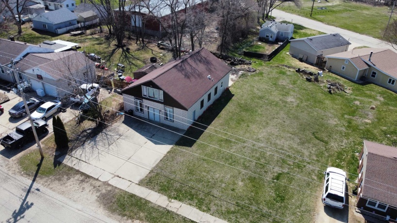 532 Hemenway, SOUTH BELOIT, Illinois 61080, ,2 Units,For Sale,Hemenway,202501825