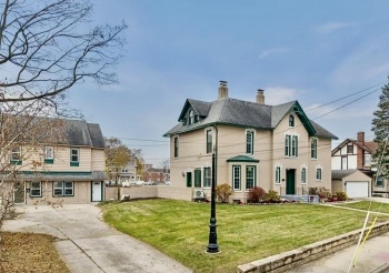 206 Franklin, ROCKFORD, Illinois 61103, 4 Bedrooms Bedrooms, ,2 BathroomsBathrooms,House,For Sale,Franklin,202501831