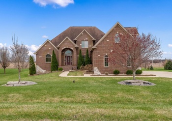 9259 Hayrack, STILLMAN VALLEY, Illinois 61084, 6 Bedrooms Bedrooms, ,4 BathroomsBathrooms,House,For Sale,Hayrack,202501833