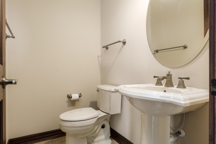 9259 Hayrack, STILLMAN VALLEY, Illinois 61084, 6 Bedrooms Bedrooms, ,4 BathroomsBathrooms,House,For Sale,Hayrack,202501833