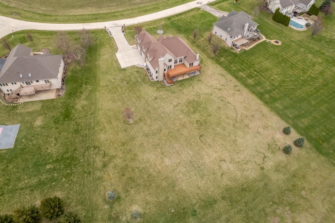 9259 Hayrack, STILLMAN VALLEY, Illinois 61084, 6 Bedrooms Bedrooms, ,4 BathroomsBathrooms,House,For Sale,Hayrack,202501833