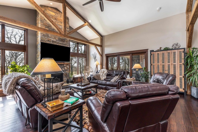 2968 Curtiss, STOCKTON, Illinois 61085, 5 Bedrooms Bedrooms, ,3 BathroomsBathrooms,House,For Sale,Curtiss,202501839