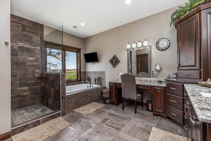 2968 Curtiss, STOCKTON, Illinois 61085, 5 Bedrooms Bedrooms, ,3 BathroomsBathrooms,House,For Sale,Curtiss,202501839