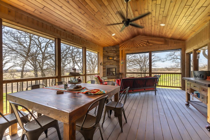 2968 Curtiss, STOCKTON, Illinois 61085, 5 Bedrooms Bedrooms, ,3 BathroomsBathrooms,House,For Sale,Curtiss,202501839