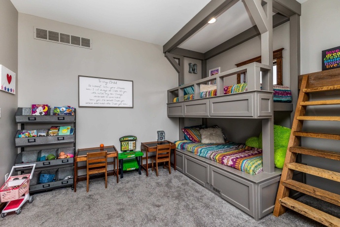 2968 Curtiss, STOCKTON, Illinois 61085, 5 Bedrooms Bedrooms, ,3 BathroomsBathrooms,House,For Sale,Curtiss,202501839