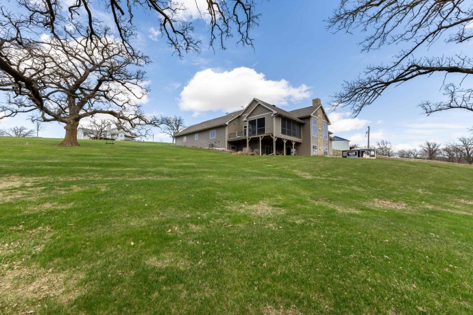 2968 Curtiss, STOCKTON, Illinois 61085, 5 Bedrooms Bedrooms, ,3 BathroomsBathrooms,House,For Sale,Curtiss,202501839