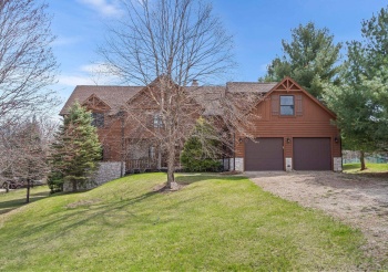 10A52 Cardinal, APPLE RIVER, Illinois 61001, 5 Bedrooms Bedrooms, ,5 BathroomsBathrooms,House,For Sale,Cardinal,202501888