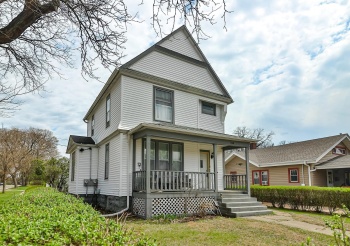 229 London, ROCKFORD, Illinois 61107, 4 Bedrooms Bedrooms, ,2 BathroomsBathrooms,House,For Sale,London,202501898