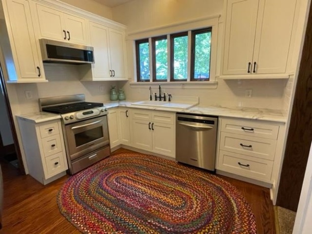 318 4th, SAVANNA, Illinois 61074, 3 Bedrooms Bedrooms, ,1 BathroomBathrooms,House,For Sale,4th,202501918