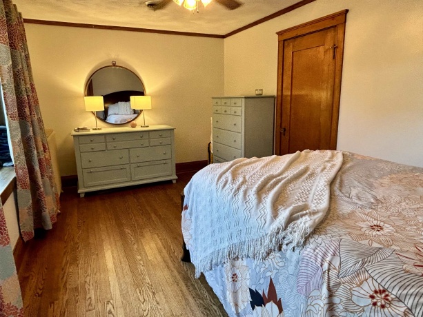 318 4th, SAVANNA, Illinois 61074, 3 Bedrooms Bedrooms, ,1 BathroomBathrooms,House,For Sale,4th,202501918