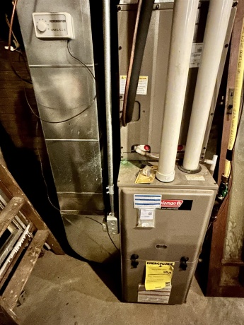 318 4th, SAVANNA, Illinois 61074, 3 Bedrooms Bedrooms, ,1 BathroomBathrooms,House,For Sale,4th,202501918