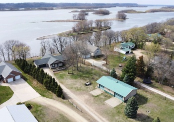 4600 Riverview, THOMSON, Illinois 61285, 2 Bedrooms Bedrooms, ,2 BathroomsBathrooms,House,For Sale,Riverview,202501981