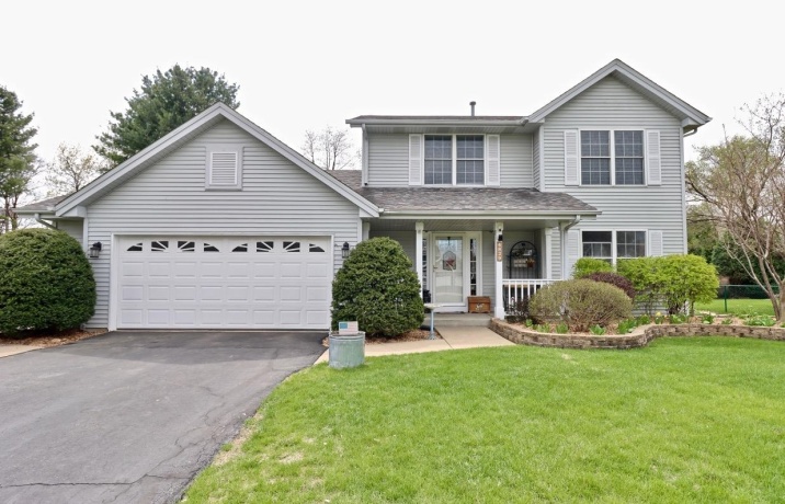 4829 Pine Al, MACHESNEY PARK, Illinois 61115, 4 Bedrooms Bedrooms, ,2 BathroomsBathrooms,House,For Sale,Pine Al,202502009