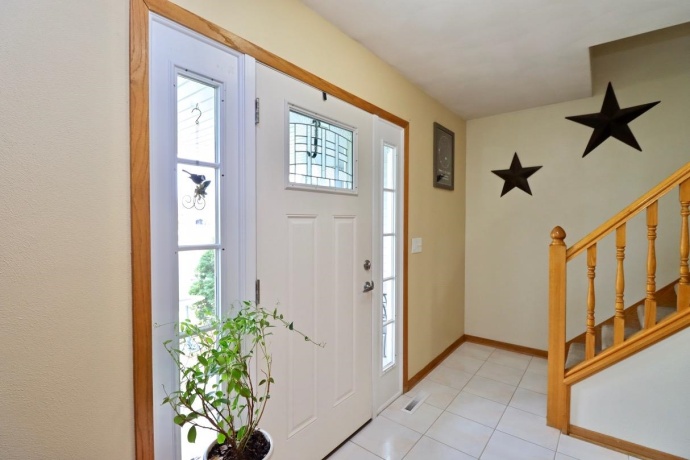 4829 Pine Al, MACHESNEY PARK, Illinois 61115, 4 Bedrooms Bedrooms, ,2 BathroomsBathrooms,House,For Sale,Pine Al,202502009