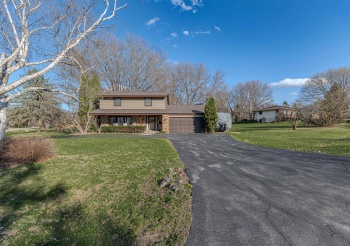 5446 Shoshoni, ROCKFORD, Illinois 61101, 4 Bedrooms Bedrooms, ,3 BathroomsBathrooms,House,For Sale,Shoshoni,202502013