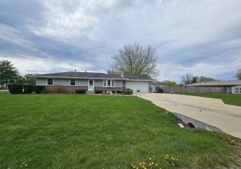 1075 Apple Jack, MACHESNEY PARK, Illinois 61115, 3 Bedrooms Bedrooms, ,2 BathroomsBathrooms,House,For Sale,Apple Jack,202502043