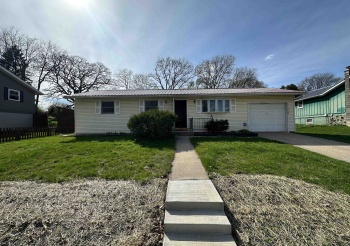 1748 Ridge, FREEPORT, Illinois 61032, 3 Bedrooms Bedrooms, ,1 BathroomBathrooms,House,For Sale,Ridge,202502056